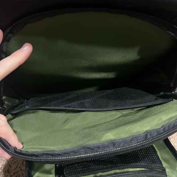 Backpack - Picture 10 of 12